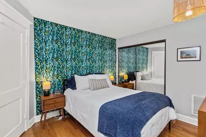 805 W Belle Plaine Avenue #103, Chicago, IL 60613 - Photo 11