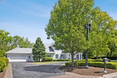 1 Charleston Road, Hinsdale, IL 60521 - Photo 3