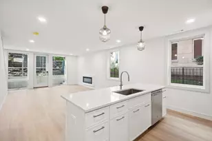 2323 N Lister Ave, Chicago, IL 60614 - Photo 5