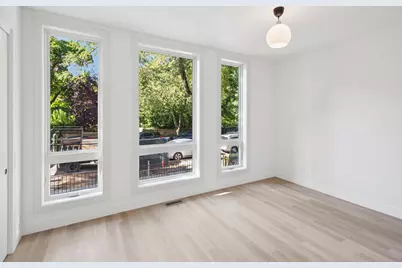 2323 N Lister Avenue, Chicago, IL 60614 - Photo 11