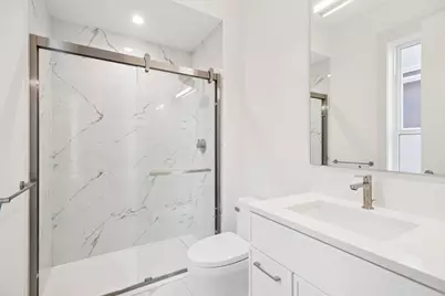 2323 N Lister Avenue, Chicago, IL 60614 - Photo 45