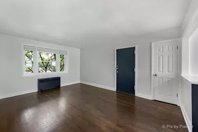 2715 W Berwyn Avenue #3, Chicago, IL 60625 - Photo 5