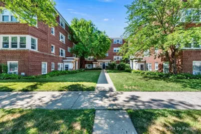 2715 W Berwyn Avenue #3, Chicago, IL 60625 - Photo 1