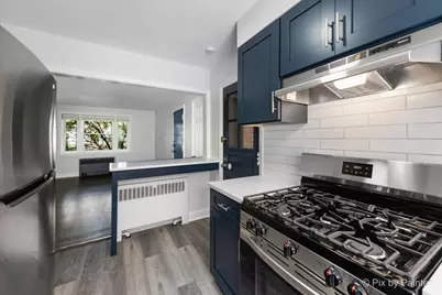 2715 W Berwyn Avenue #3, Chicago, IL 60625 - Photo 7