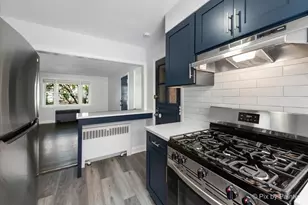 2715 W Berwyn Ave, Chicago, IL 60625 - Photo 7