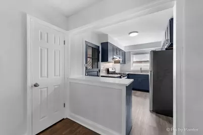 2715 W Berwyn Avenue #3, Chicago, IL 60625 - Photo 9