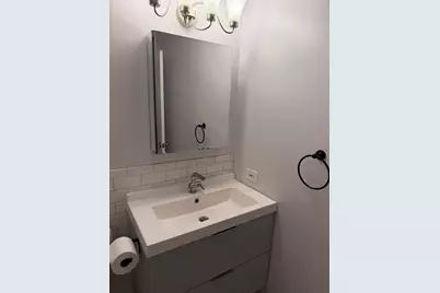 930 Dorncliff Lane, Buffalo Grove, IL 60089 - Photo 13
