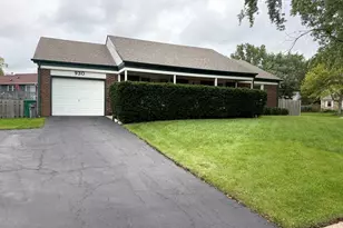 930 Dorncliff Ln, Buffalo Grove, IL 60089 - Photo 19