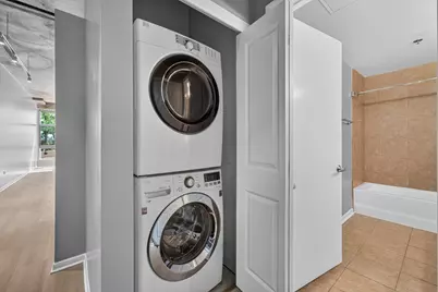 1550 S Blue Island Avenue #420, Chicago, IL 60608 - Photo 15