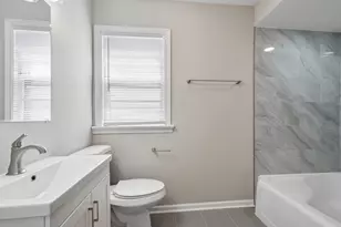 6118 N Kimball Ave, Chicago, IL 60659 - Photo 25