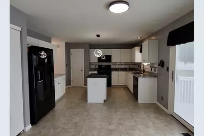 2000 Grandview Trail, Belvidere, IL 61008 - Photo 25