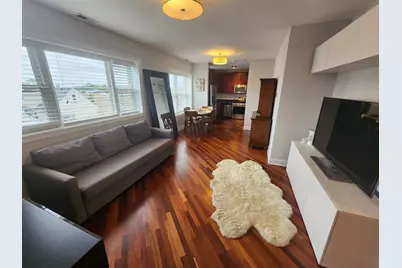 3335 W Belle Plaine Avenue #3A, Chicago, IL 60618 - Photo 7