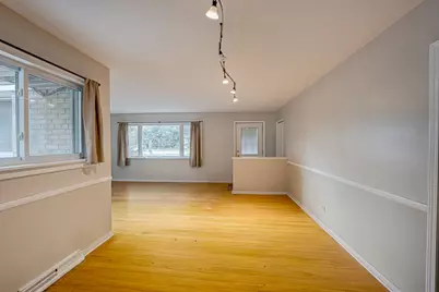 1127 Santa Rosa Avenue, Wheaton, IL 60187 - Photo 7