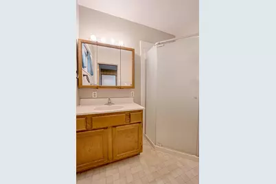 1127 Santa Rosa Avenue, Wheaton, IL 60187 - Photo 11