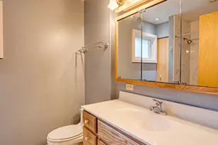 1127 Santa Rosa Ave, Wheaton, IL 60187 - Photo 19
