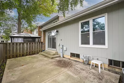 333 Colony Green Drive, Bloomingdale, IL 60108 - Photo 27