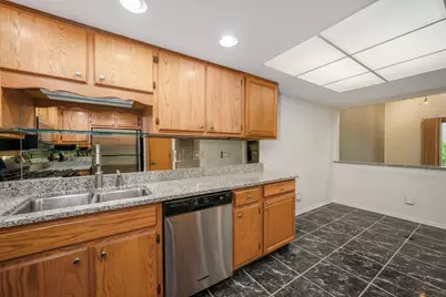 9151 Del Prado Drive #2N, Palos Hills, IL 60465 - Photo 11