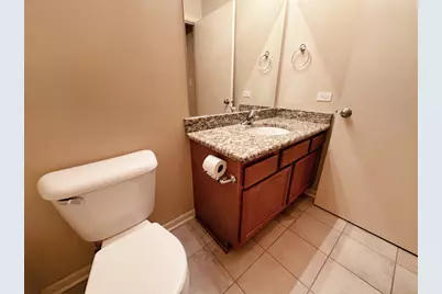 8255 Skokie Boulevard #502, Skokie, IL 60077 - Photo 9