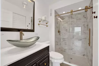 3930 N Pine Grove Avenue #2111, Chicago, IL 60613 - Photo 27