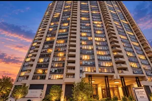 3930 N Pine Grove Ave, Chicago, IL 60613 - Photo 43