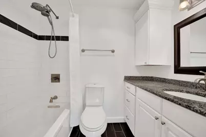 3930 N Pine Grove Avenue #2111, Chicago, IL 60613 - Photo 23