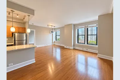 3170 N Sheridan Road #826, Chicago, IL 60657 - Photo 7