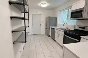 1133 E 81st Pl, Chicago, IL 60619 - Photo 5
