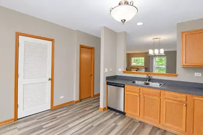 1306 Shamrock Lane, Pingree Grove, IL 60140 - Photo 5