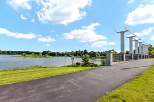 1306 Shamrock Ln, Pingree Grove, IL 60140 - Photo 17