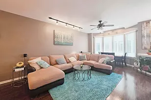 4240 N Kenmore Ave, Chicago, IL 60613 - Photo 5
