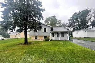 1578 Charles Dr, Glendale Heights, IL 60139 - Photo 1