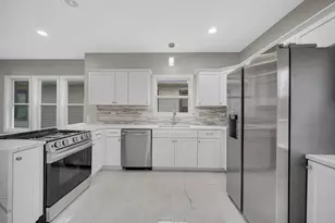 656 Freeland Ave, Calumet City, IL 60409 - Photo 11