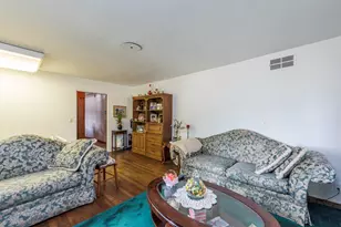 1600 17th St, North Chicago, IL 60064 - Photo 5