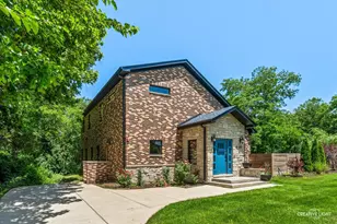 19W676 99th St, Lemont, IL 60439 - Photo 1