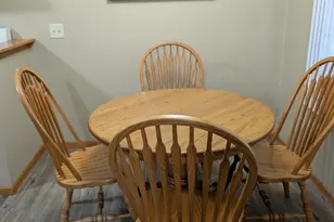 325 Clark St, Utica, IL 61373 - Photo 5