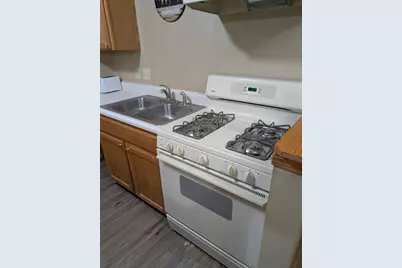 325 Clark Street #2G, Utica, IL 61373 - Photo 11