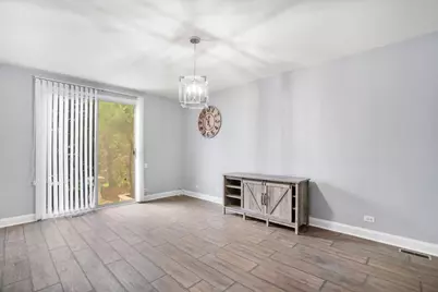 1609 Spaulding Road, Bartlett, IL 60103 - Photo 11