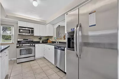 2N266 Prairie Avenue, Glen Ellyn, IL 60137 - Photo 9