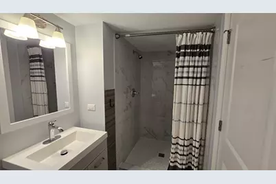 7951 S Blackstone Avenue, Chicago, IL 60619 - Photo 35