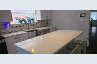 7951 S Blackstone Avenue, Chicago, IL 60619 - Photo 13