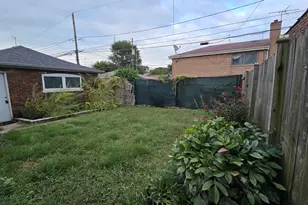 7951 S Blackstone Ave, Chicago, IL 60619 - Photo 43