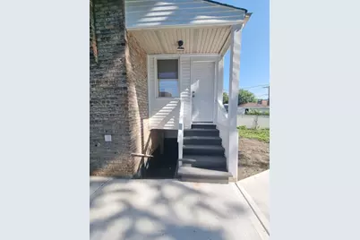 2123 S 10th Avenue, Maywood, IL 60153 - Photo 5