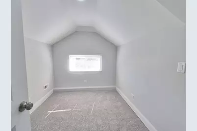 2123 S 10th Avenue, Maywood, IL 60153 - Photo 17