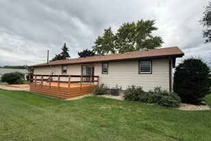 205 N Pond St, Lostant, IL 61334 - Photo 21