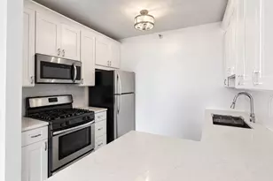 600 N Dearborn St, Chicago, IL 60654 - Photo 3