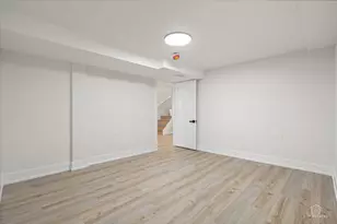 9331 S Woodlawn Ave, Chicago, IL 60619 - Photo 25