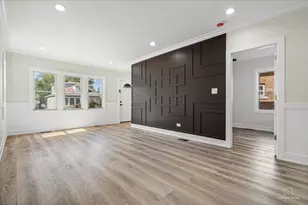 9331 S Woodlawn Ave, Chicago, IL 60619 - Photo 7