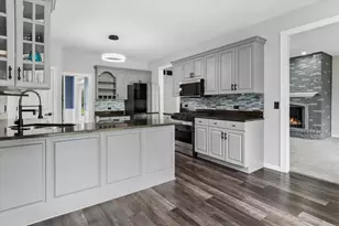 4303 Ariel Ct, Naperville, IL 60564 - Photo 9