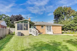 901 S Can-Dota Ave, Mount Prospect, IL 60056 - Photo 37