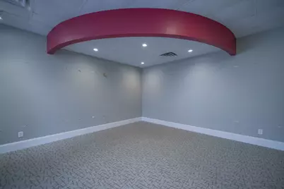 903 S 7th Street, Rochelle, IL 61068 - Photo 9